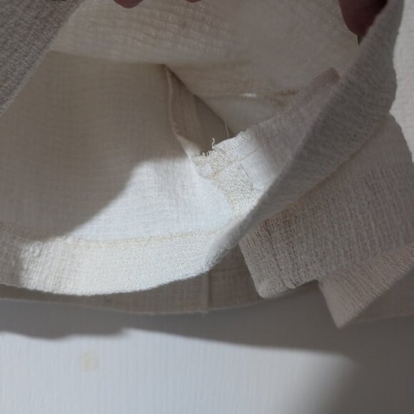 NEW! Zara | Tweed Gold Button Textured Skort - Picture 13 of 15